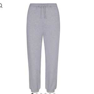 SKIMS Cotton Fleece Jogger, Heather Grey, size M